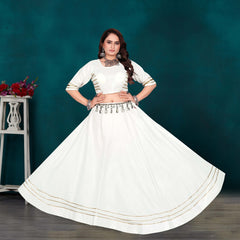 Elegant Flared Lehenga Choli Set with Golden Border Detailing