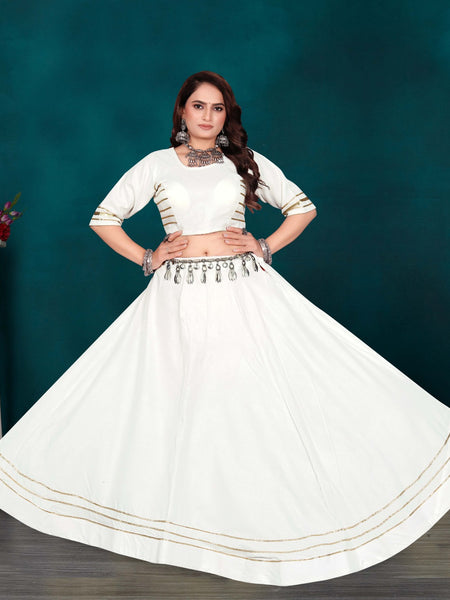 Elegant Flared Lehenga Choli Set with Golden Border Detailing